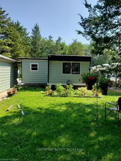 9839 LAKESHORE Road 21, Lambton Shores, ON N0M 1T0