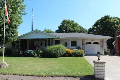 289 Furnival Road, West Elgin, On N0l 2c0