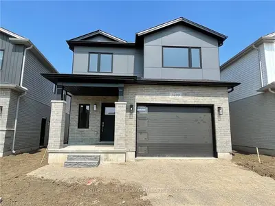 3699 SOMERSTON Crescent, London South, ON N6L 0G4
