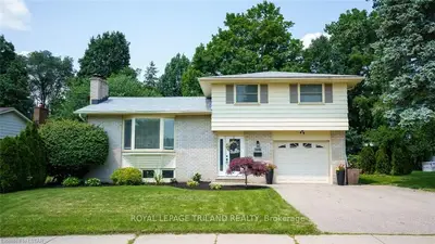 7066 BEATTIE Street, London South, ON N6P 1A2