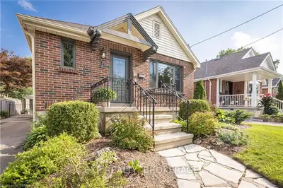 11 ABBOTT Street, London East, ON N5W 2K8