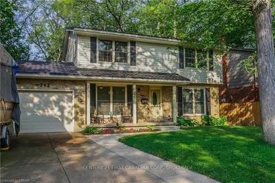 362 HAZEL Avenue, London North, ON N6H 3R6
