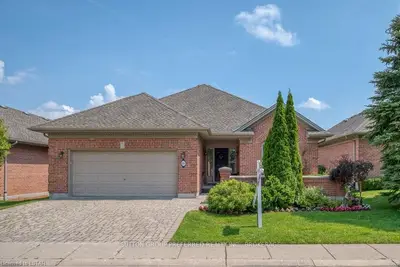 50 NORTHUMBERLAND Road 35, London North, ON N6H 5J2