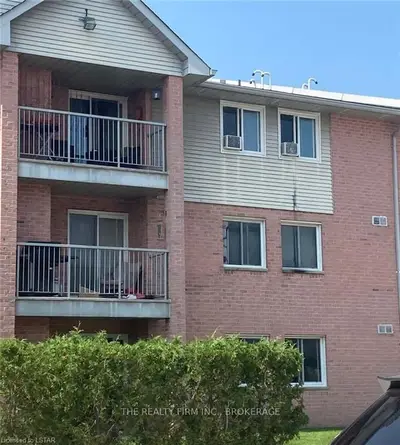 148 CONWAY Drive 155, London South, ON N6E 3N4