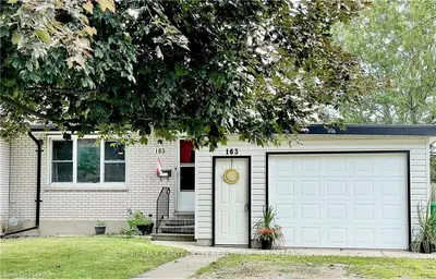 163 Ewen Avenue, Southwest Middlesex, ON N0L 1M0