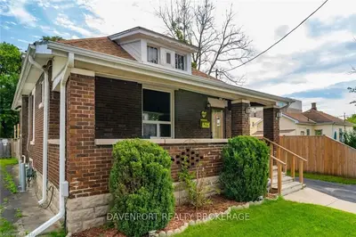 428 CHARLOTTE Street, London East, ON N5W 4A4