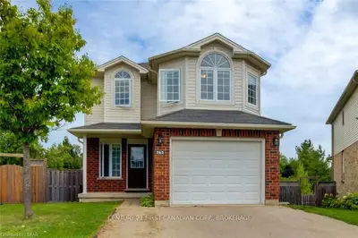 743 PINECOURT Place, London North, ON N5X 4L5