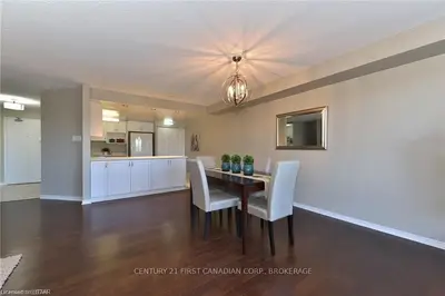 1255 COMMISSIONERS Road W 303, London South, ON N6K 3N5