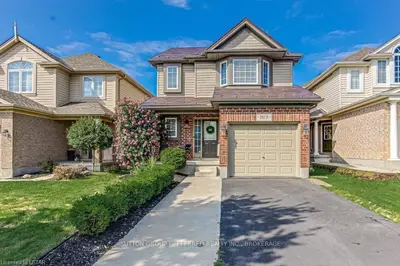 1819 ROLLINGACRES Drive, London North, ON N5X 4K4