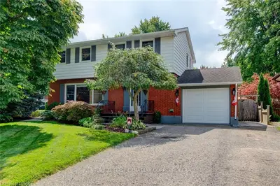 816 Hughson Street, Woodstock, On N4s 4p7