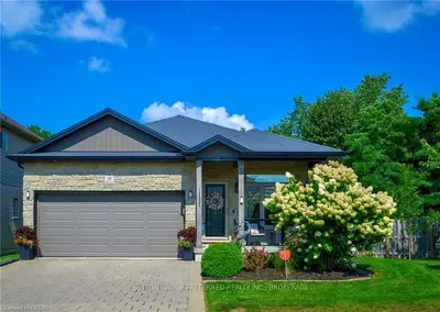 70 TANOAK Drive 9, London North, ON N6G 5R3