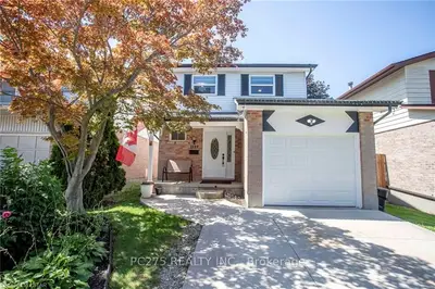 1117 GATEWOOD Road, London East, ON N5Y 4Z3