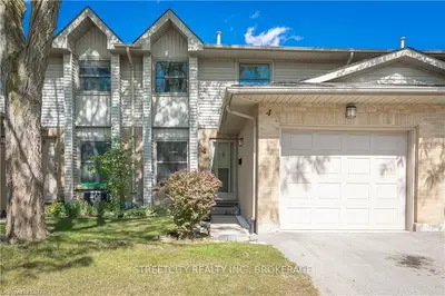 1845 ALDERSBROOK Road 4, London North, ON N6G 4V9