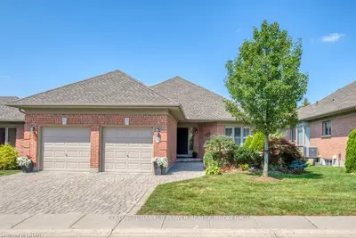 50 NORTHUMBERLAND Road 33, London North, ON N6H 5J2