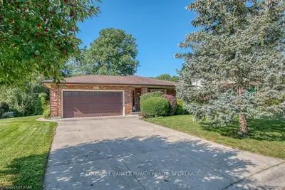 248 SUFFOLK Place, London North, ON N6G 3S4