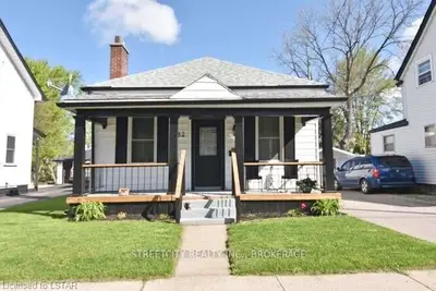 982 Dame Street, London East, On N5z 1m6