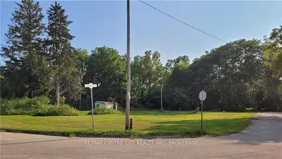 22017 HAGERTY ROAD Road, Southwest Middlesex, ON N0L 2N0