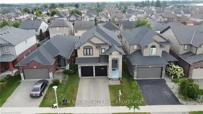1221 Gough Road, London North, On N5x 0h2
