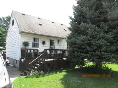 1637 HAIG Street, London East, ON N5W 2P3