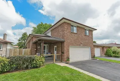 771 CLASSIC Drive, London East, ON N5W 5V8