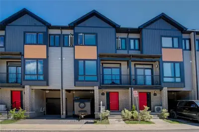 819 KLEINBURG Drive 9, London North, ON N5X 3Z1