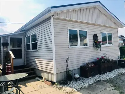 198 SPRINGBANK Drive 33, London South, ON N6J 1G1
