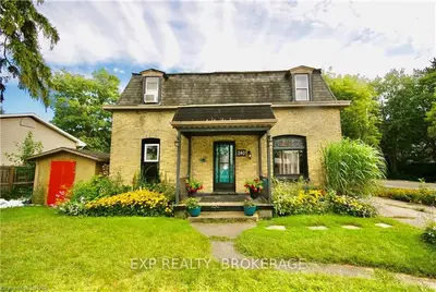 240 MAITLAND Street, Strathroy-Caradoc, ON N7G 1S9