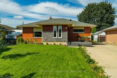 149 Mark Street, London East, ON N5V 2G8