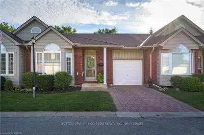 1555 HIGHBURY Avenue 36, London East, ON N5Y 5R3