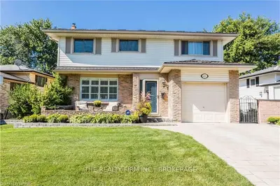 690 MILLBANK Drive, London South, ON N6E 1S2
