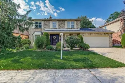 30 LAVENDER Way, London North, ON N5X 3H8
