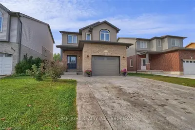 1200 SAVANNAH Drive, London North, ON N5X 4P2