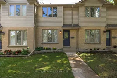 925 LAWSON Road 58, London North, ON N6G 4X3
