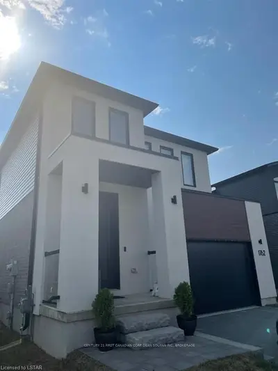 1762 APPLEROCK Avenue, London North, ON N6G 0X7