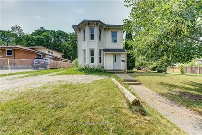 168 Hunter Street, Woodstock, On N4s 4c9
