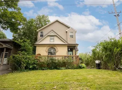 220 CAMBRIDGE Street, London North, ON N6H 1N8