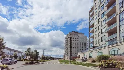 260 VILLAGEWALK Boulevard 812, London North, ON N6G 0W6