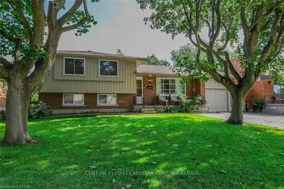 310 WEDGEWOOD Drive, London East, ON N5Y 2G8