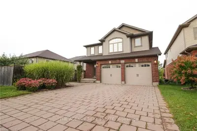 2842 DEVON Road, London South, ON N6E 0A5