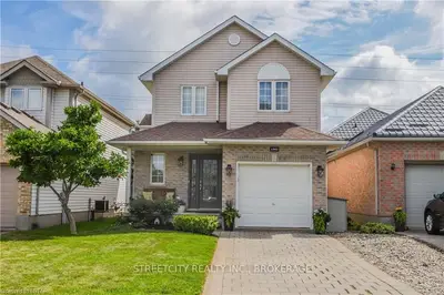 1382 ASPENRIDGE Crescent, London East, ON N5Y 5P1