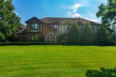 2639 JENEDERE Court, London South, ON N6N 1J8