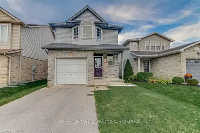 902 MARIGOLD Street, London North, ON N5X 4G8
