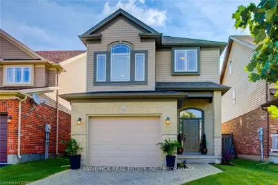 936 MAPLERIDGE Street, London North, ON N6H 0A6