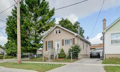 102 DAKIN Street, London East, ON N5Z 1A5
