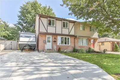 40 EDGEMERE Crescent, London South, ON N6Z 4M5