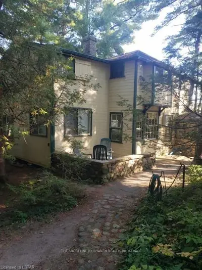 78 RIVER Road, Lambton Shores, ON N0M 1T0