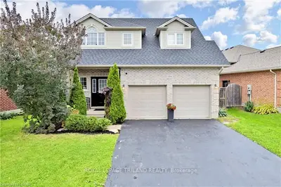 1384 SOUTH WENIGE Drive, London North, ON N5X 4M8