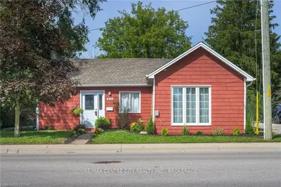 399 METCALFE Street, Strathroy-Caradoc, ON N7G 1R1