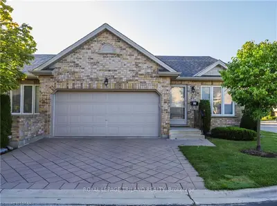 572 THISTLEWOOD Drive 21, London North, ON N5X 4N6