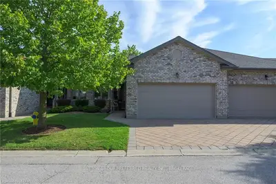 44 EDGEVALLEY Road 52, London East, ON N5Y 5P7